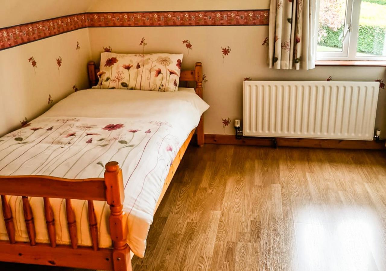 Moat Holiday Rental Lisnaskea Exterior photo