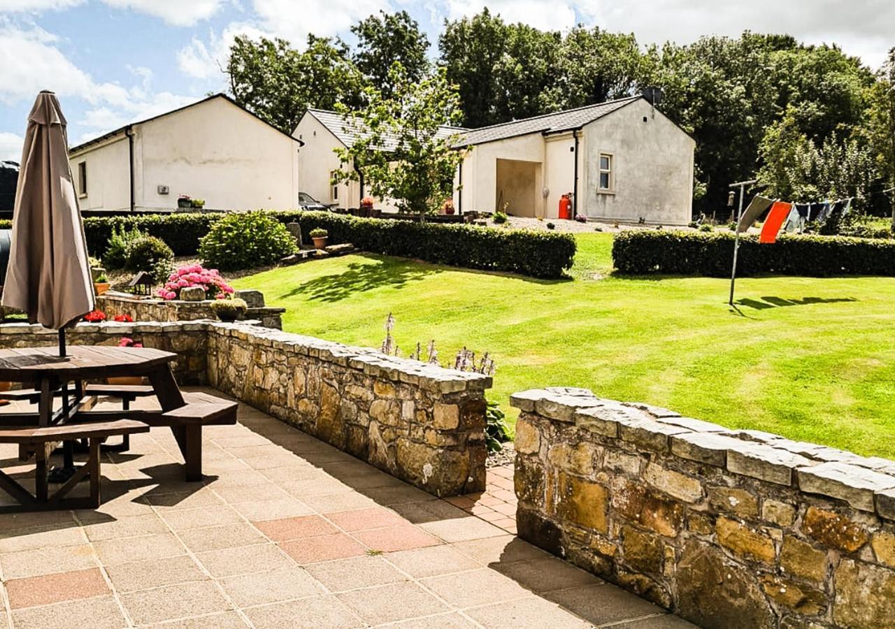 Moat Holiday Rental Lisnaskea Exterior photo